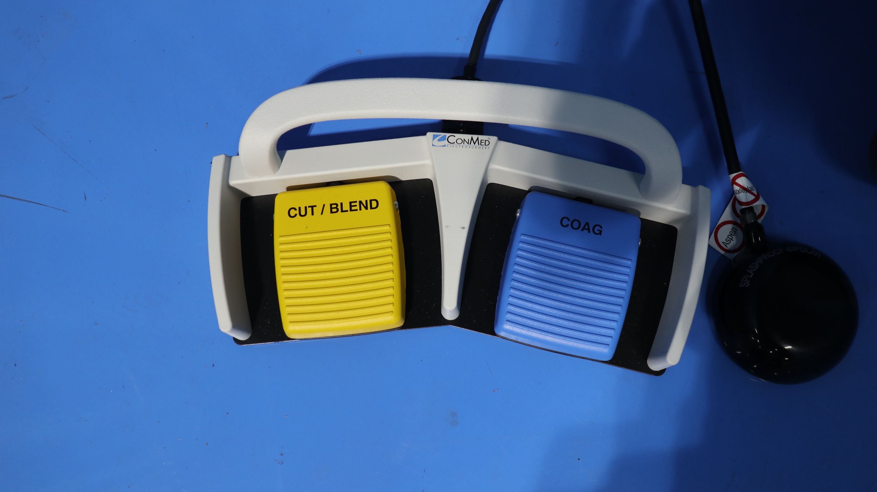 Product detail｜14294｜Conmed Japan K.K.｜Electric knife｜SYSTEM5000｜Fair