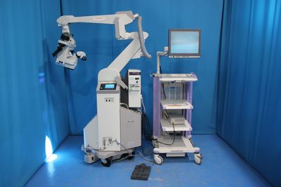 Surgical microscope 1