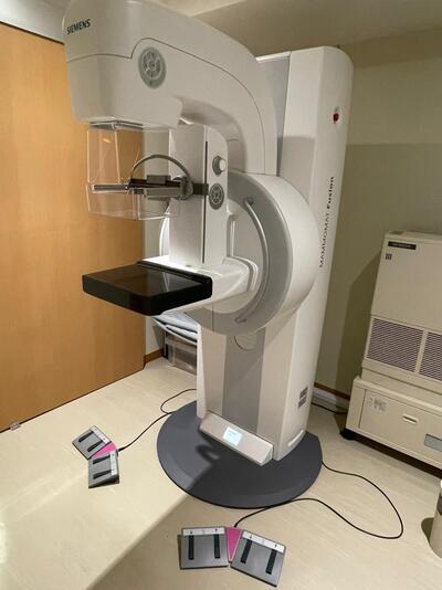 Digital Mammography Systemの１枚目写真