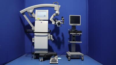 Operation Room Microscopeの１枚目写真