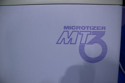 Microwave therapy equipment 2