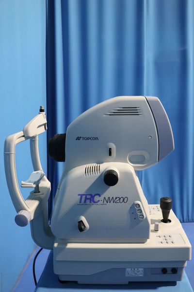 Non-mydriatic fundus camera 2