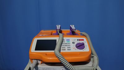 Defibrillator 2