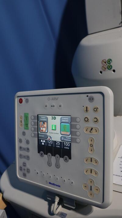 O-Arm Operation Imaging System 3