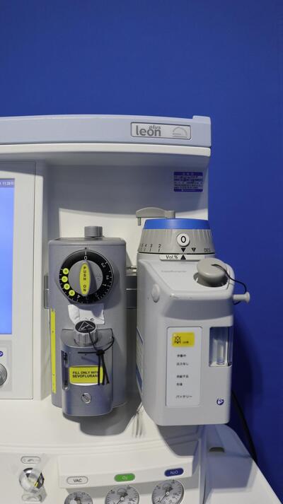 Anesthesia Machine 3