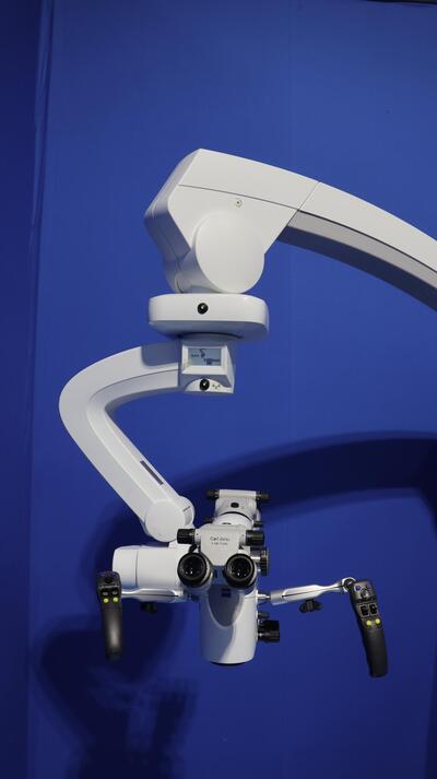 Operation Room Microscope 3