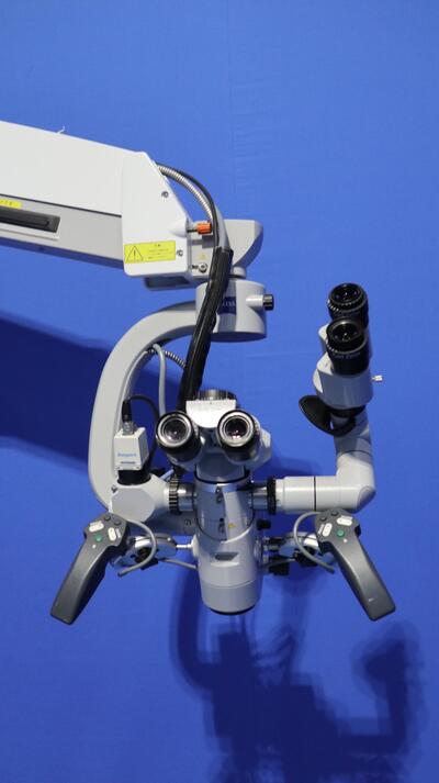 Operation Room Microscope 3
