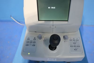 Non-mydriatic fundus camera 4