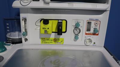 Anesthesia Machine 5