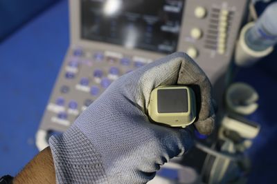 The ultrasonic diagnostic apparatus 10