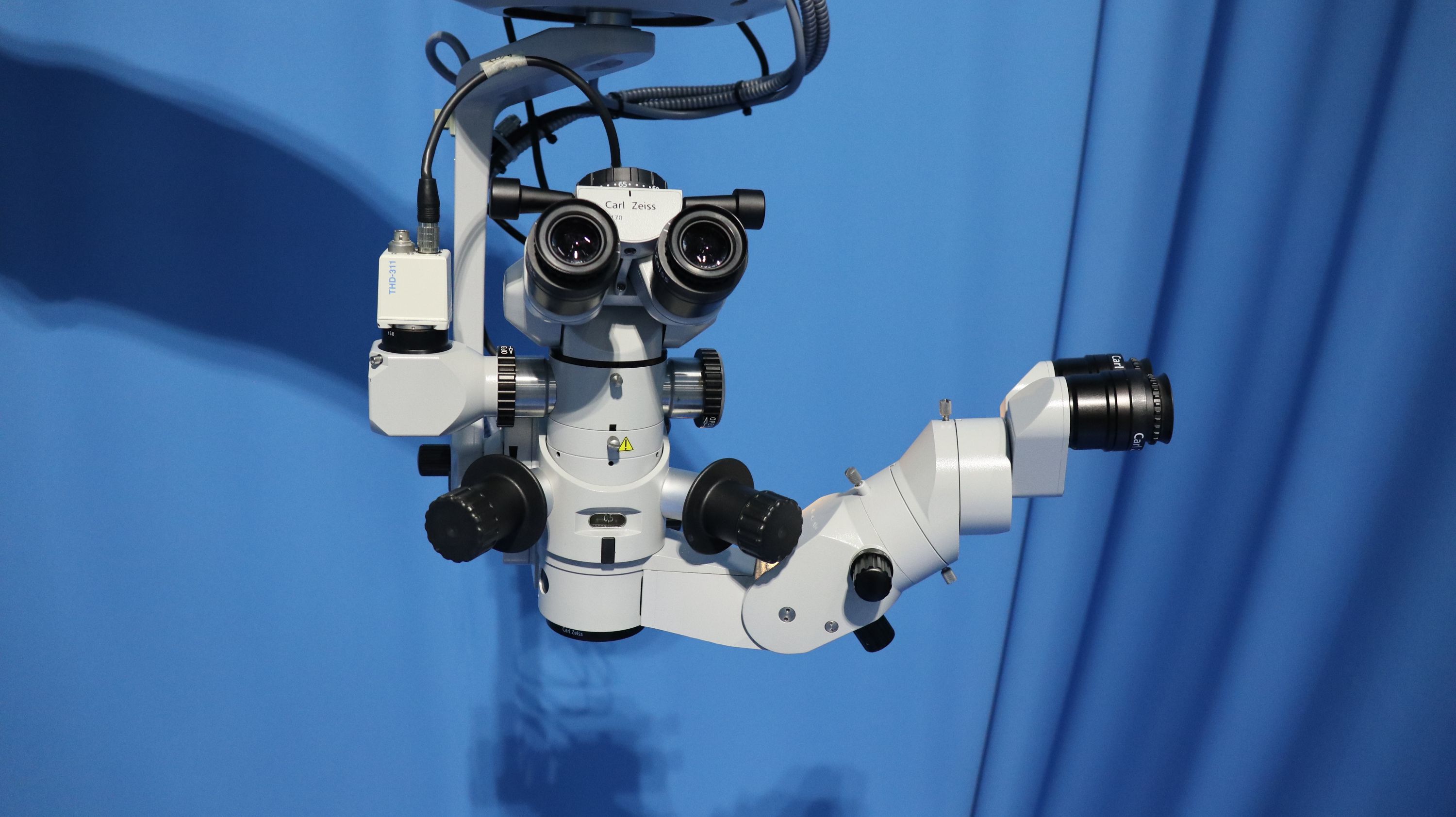 ZEISS SFL 10x30【お取り寄せ】 | 天文ハウスTOMITA